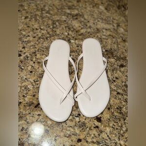 Elegant Cream Women's Sandals
